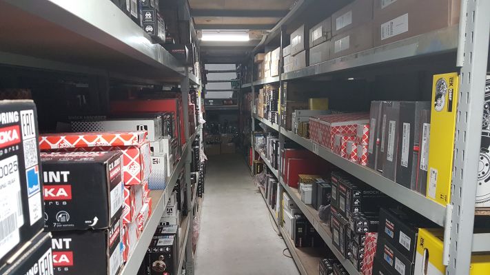 Unicar - magazyn części